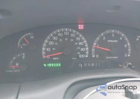 2002 Ford F-150 Lariat/Xlt z USA, uszkodzony, nr VIN 1FTRW08LX2KB72371